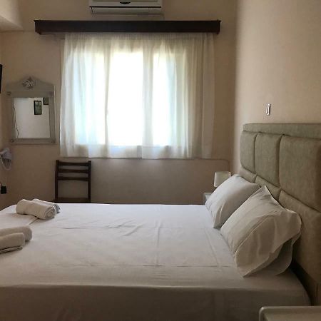 Natalia Studios Poros  Buitenkant foto